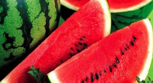 10 loại quả mùa hè dễ bị tẩm hóa chất nhất